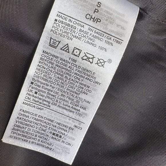 Gap Vegan Leather Trench Coat - Picture 12 of 13